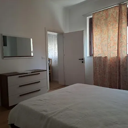 Konti 42 * Durres